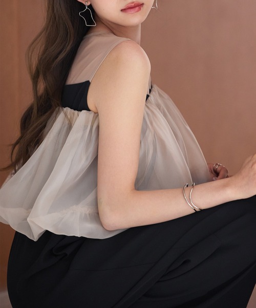 SAISON DE PAPILLON（セゾンドパピヨン）の「オーガンジートップスとオールインワンの2点セット（サロペット/オーバーオール・レディース・ブラック/チャコール・L/M/S）」の22枚目の写真