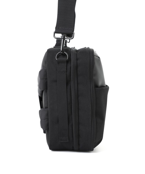 Manhattan Portage(マンハッタンポーテージ)の「Pacific Rockfeller Briefcase(ビジネスバッグ・メンズ・ブラック・MEDIUM)」の3枚目の写真