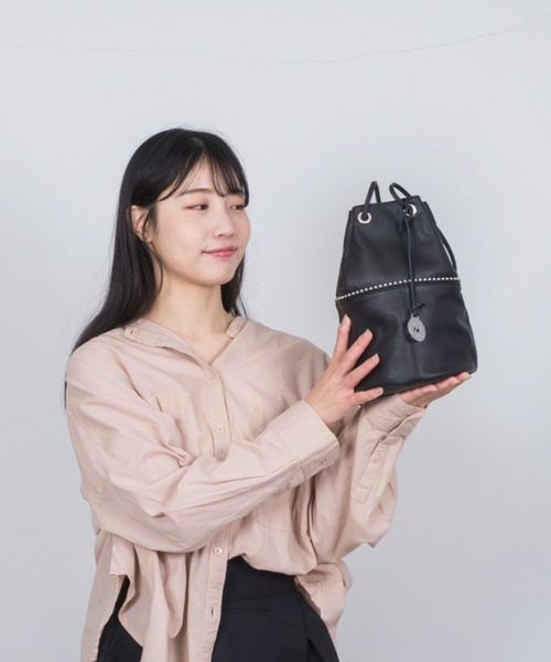 marco masi(マルコマージ)の「【MARCO MASI/マルコ・マージ】巾着 ショルダーバッグ バケツバッグ 本革(ショルダーバッグ・レディース・ブラック/シルバー/チャコールグレー・FREE)」の17枚目の写真