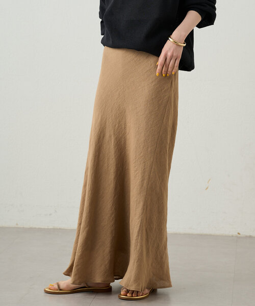LOUNGEDRESS（ラウンジドレス）の「リネンマーメイドスカート（スカート・レディース・ネイビー/キャメル・SMALL/MEDIUM）」の17枚目の写真