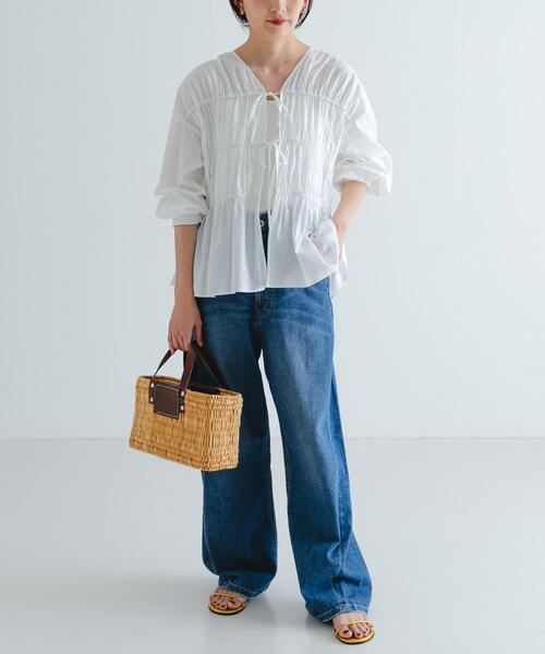 URBAN RESEARCH（アーバンリサーチ）の「ギャザーリボンブラウス（シャツ/ブラウス・レディース・ブラック/オフホワイト・FREE）」の8枚目の写真