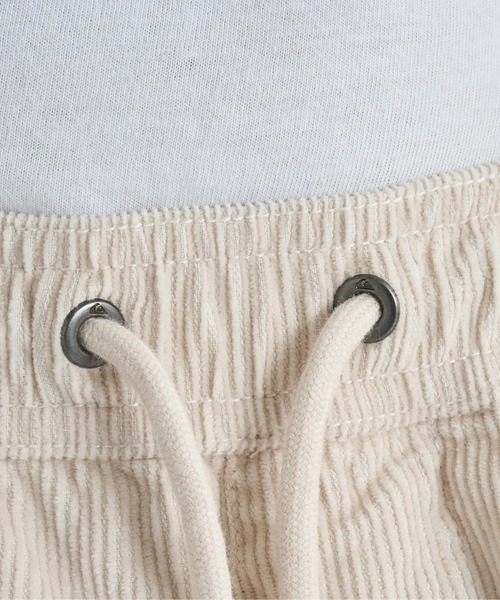 Quiksilver(クイックシルバー)の「TAXER CORD WS /クイックシルバーコーデュロイハーフパンツ(その他パンツ・メンズ・グリーン/ブラック/ホワイト/グレー/ベージュ/ライトグレー/ミント/ブラック系その他/パープル・LARGE/MEDIUM/X-LARGE/SMALL)」の13枚目の写真