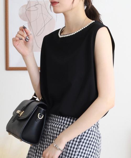 BRODIAEA（ブローディア）の「BRODIAEA パール付きノースリーブきれいめカットソー（Tシャツ/カットソー・レディース・オフホワイト/ブラック/ライトグリーン/ピンク・40）」の9枚目の写真