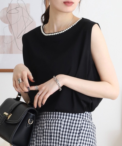 BRODIAEA（ブローディア）の「BRODIAEA パール付きノースリーブきれいめカットソー（Tシャツ/カットソー・レディース・オフホワイト/ブラック/ライトグリーン/ピンク・40）」の10枚目の写真