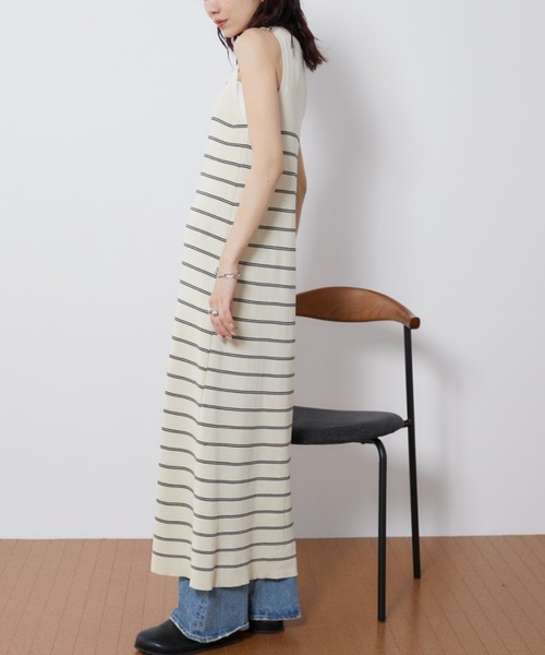 Auntie Rosa Holiday(アンティローザホリデー)の「ヘンリーネックニットロングワンピース(ワンピース・レディース・ブラック/ホワイト×ブラック/ブラック×ホワイト・FREE)」の5枚目の写真