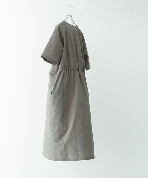 EKAL（エカル）の「『吸水速乾/軽量』DotAir ONEPIECE（ワンピース・レディース・ブラック/オリーブ/チャコールグレー・ONE）」の5枚目の写真