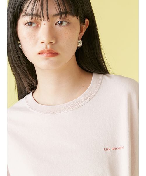 LILY BROWN(リリーブラウン)の「【ZOZO限定カラー】バックプリントオーバーTシャツ(Tシャツ/カットソー・レディース・ブラック/ライトグレー/ピンク/ベージュ・FREE)」の9枚目の写真