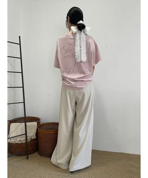 LILY BROWN(リリーブラウン)の「【ZOZO限定カラー】バックプリントオーバーTシャツ(Tシャツ/カットソー・レディース・ブラック/ライトグレー/ピンク/ベージュ・FREE)」の17枚目の写真