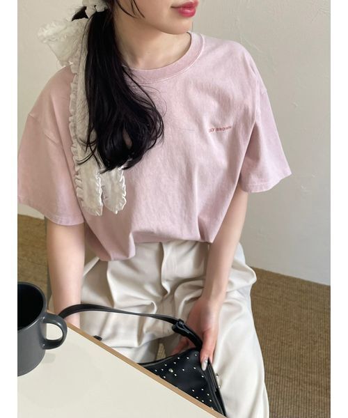 LILY BROWN(リリーブラウン)の「【ZOZO限定カラー】バックプリントオーバーTシャツ(Tシャツ/カットソー・レディース・ブラック/ライトグレー/ピンク/ベージュ・FREE)」の4枚目の写真