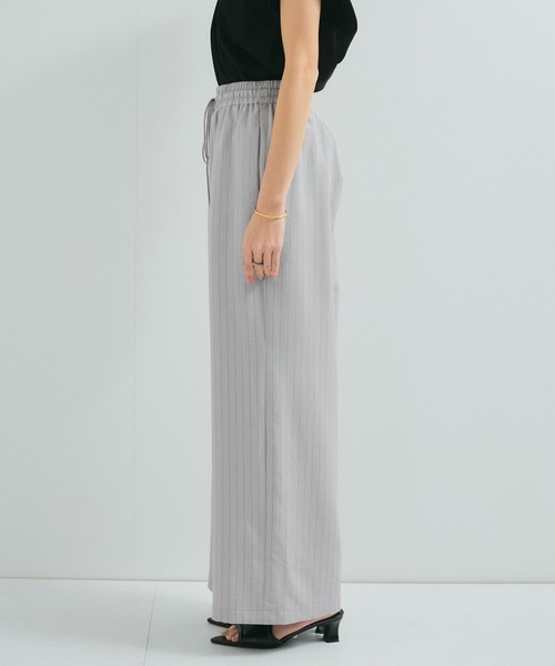 le cercle ADAM ET ROPE'(ルセルクルアダムエロペ)の「【セットアップ対応】タンブラーブッチャーワイドパンツ(その他パンツ・レディース・チャコールグレー/キャメル/ライトグレー/グレー系その他/ダークブラウン・FREE)」の15枚目の写真