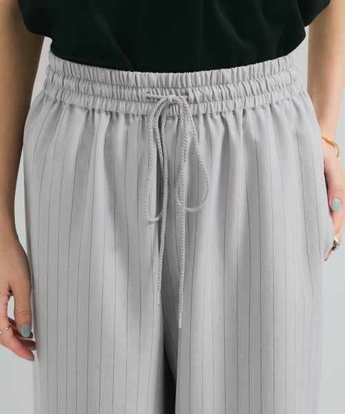 le cercle ADAM ET ROPE'(ルセルクルアダムエロペ)の「【セットアップ対応】タンブラーブッチャーワイドパンツ(その他パンツ・レディース・チャコールグレー/キャメル/ライトグレー/グレー系その他/ダークブラウン・FREE)」の17枚目の写真