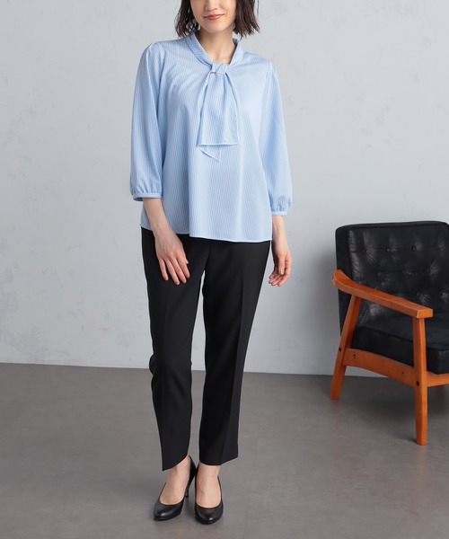 GALLORIA（ギャローリア）の「【キレメクシリーズ】さらっと快適・着心地楽々　ボウタイブラウス（シャツ/ブラウス・レディース・ホワイト×ネイビー/ライトブルー/ホワイト・S/M/L/LL）」の12枚目の写真