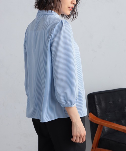 GALLORIA（ギャローリア）の「【キレメクシリーズ】さらっと快適・着心地楽々　ボウタイブラウス（シャツ/ブラウス・レディース・ホワイト×ネイビー/ライトブルー/ホワイト・S/M/L/LL）」の13枚目の写真