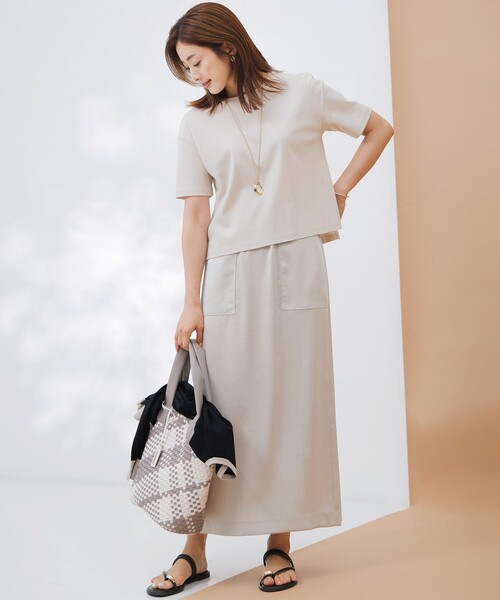 23区 L(ニジュウサンクオオキイサイズ)の「【速乾性/汗じみ防止】半袖 クロップド IT Tシャツ(Tシャツ/カットソー・レディース・ホワイト系/ダークブラウン系/ベージュ系/スカイブルー系/ライトオレンジ系・44/46)」の21枚目の写真