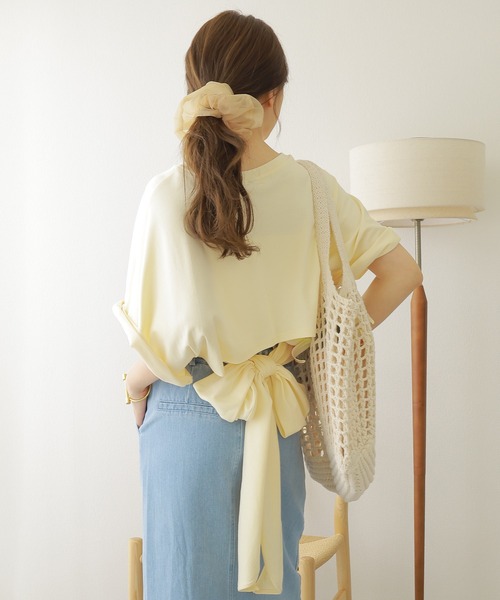 LAULEN(ローレン)の「back tie loose tee /バックリボンルーズtシャツ(Tシャツ/カットソー・レディース・グレー/イエロー/アイボリー・FREE)」の1枚目の写真