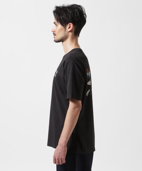 AVIREX(アヴィレックス)の「《WEB&DEPOT限定》BUMBLE BEES T-SHIRT / バンブルビーズ 半袖Tシャツ / AVIREX / アヴィレックス(Tシャツ/カットソー・メンズ・ブラック/ホワイト/ピンク/イエロー・X-LARGE/XX-LARGE/MEDIUM/LARGE)」の8枚目の写真