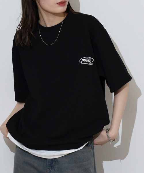 FUNALIVE(ファンアライブ)の「ジャガード レイヤード ワイド 半袖 Tシャツ(Tシャツ/カットソー・メンズ・ベージュ/グレー/ブラック/グレー系その他・L/LL/M)」の2枚目の写真
