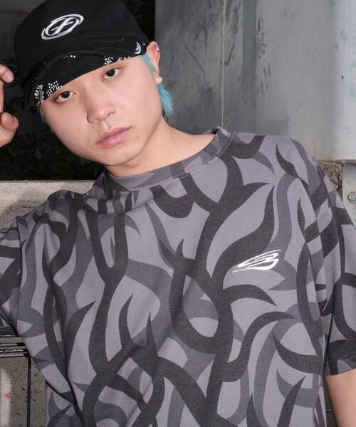SHORT ROUND(ショートラウンド)の「SHORT ROUND/トライバルワンポイントロゴT(Tシャツ/カットソー・メンズ・その他1・MEDIUM/LARGE)」の10枚目の写真