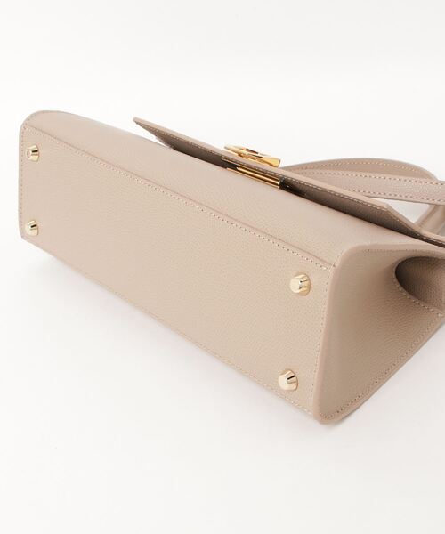 CARBOTTI(カルボッティ)の「CARBOTTI MASAMAMI 242 カルボッティ マサミ 2WAY ショルダーバッグ ショルダーバッグ(ショルダーバッグ・レディース・タン/ブラック/グレイッシュベージュ/ベージュ・FREE)」の7枚目の写真