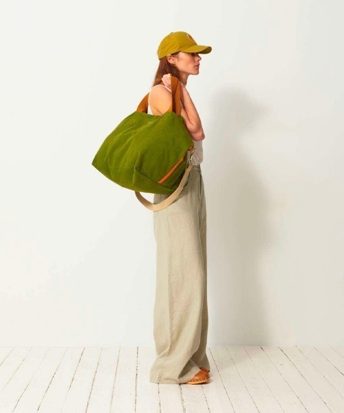 BENSIMON（ベンシモン）の「【BENSIMON】トートバッグ　ショルダーバッグ　大き目 ラージ ビッグ ユニセックス キャンバス　フランスブランド（ショルダーバッグ・レディース・カーキ・FREE）」の10枚目の写真