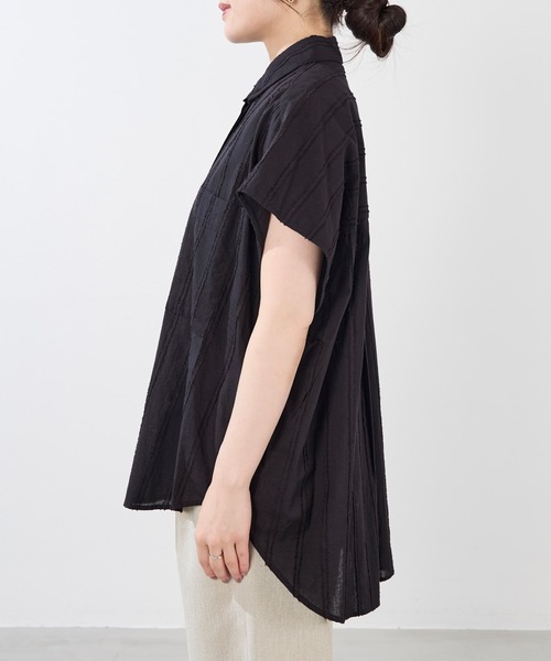 normment(ノーメント)の「【normment】ストライプジャガードブラウス-STRIPE JQD BLOUSE(シャツ/ブラウス・レディース・ブラック/ホワイト・FREE)」の18枚目の写真