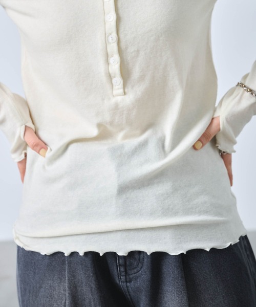 kha:ki(カーキ)の「「KHA:KI / カーキ」W/TEN HENLY NECK TOP(Tシャツ/カットソー・レディース・オフホワイト/ブラック/ブラウン/サンドベージュ・1)」の19枚目の写真