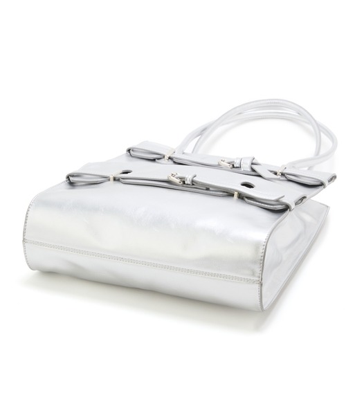 Casselini（キャセリーニ）の「Casselini(キャセリーニ)Wフラップベルトバッグ（トートバッグ・レディース・シルバー/ブラック・FREE）」の22枚目の写真