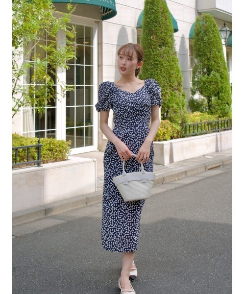 Her lip to(ハーリップトゥー)の「Cherry Pattern Cache-Coeur One-Piece(ワンピース・レディース・ネイビー/ベージュ/モーブ系/チェリーピンク/ライトブルー・XS/S/M)」の14枚目の写真