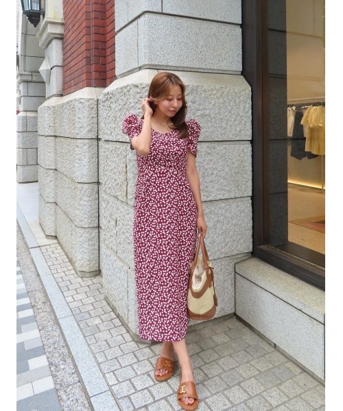 Her lip to(ハーリップトゥー)の「Cherry Pattern Cache-Coeur One-Piece(ワンピース・レディース・ネイビー/ベージュ/モーブ系/チェリーピンク/ライトブルー・XS/S/M)」の7枚目の写真