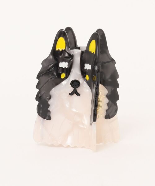 Fun & Daily（ファンアンドデイリー）の「F&D : ドッグモチーフアクリルヘアクリップ（バレッタ/ヘアクリップ・レディース・ブラウン/ブラック・FREE）」の2枚目の写真