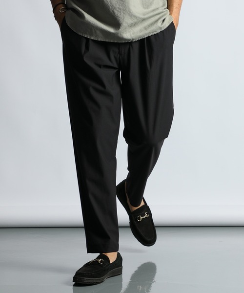 The DUFFER of ST.GEORGE(ザダファーオブセントジョージ)の「『WONDER SHAPE』OXFORD:360°全方向高伸縮『ワンダーシェイプ』吸水速乾 リラックスフィットパンツ(その他パンツ・メンズ・ネイビー/チャコールグレー/ブラック・LARGE/MEDIUM/SMALL/X-LARGE)」の4枚目の写真