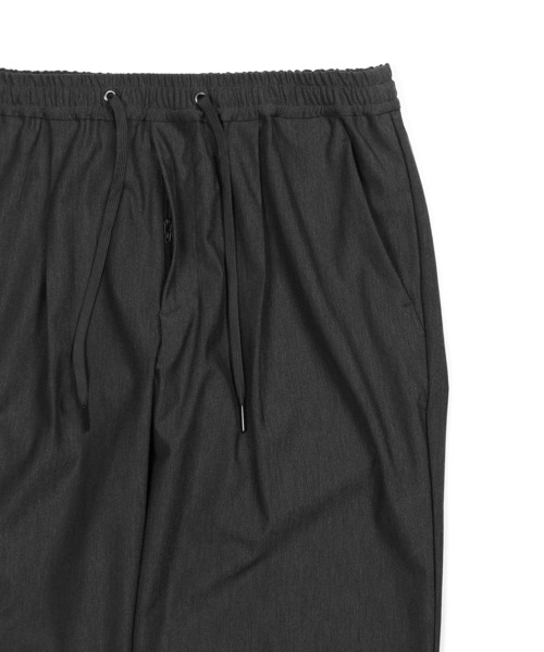 The DUFFER of ST.GEORGE(ザダファーオブセントジョージ)の「『WONDER SHAPE』OXFORD:360°全方向高伸縮『ワンダーシェイプ』吸水速乾 リラックスフィットパンツ(その他パンツ・メンズ・ネイビー/チャコールグレー/ブラック・LARGE/MEDIUM/SMALL/X-LARGE)」の16枚目の写真