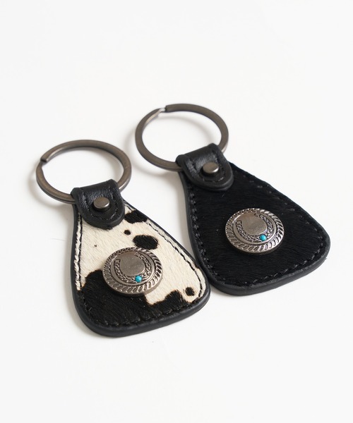 WISH FOR EVER（ウィッシュフォーエバー）の「CONCHO DESIGN KEY RING（SHORT）/ コンチョデザインキーリング(ショート)（キーホルダー・メンズ・その他/ブラック・FREE）」の4枚目の写真