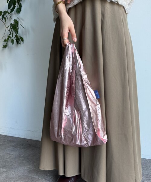 DouDou(ドゥドゥ)の「25HO BABY BAGGU メタリック(ショルダーバッグ・レディース・ホワイト/ピンク/シルバー/ゴールド・FREE)」の9枚目の写真