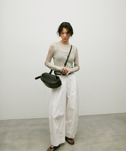 Lutim by u（ルチバイユー）の「2-way round bag / 2wayラウンドバック（ハンドバッグ・レディース・ブラック/ホワイト/ブラウン・FREE）」の11枚目の写真