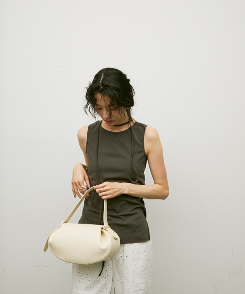 Lutim by u（ルチバイユー）の「2-way round bag / 2wayラウンドバック（ハンドバッグ・レディース・ブラック/ホワイト/ブラウン・FREE）」の20枚目の写真