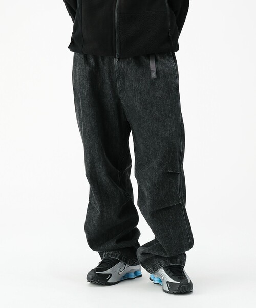 Gramicci(グラミチ)の「【別注】Gramicci / デニム オーバーパンツ(デニムパンツ・メンズ・ブルー系その他/ブラック・M/L/S/XL)」の1枚目の写真