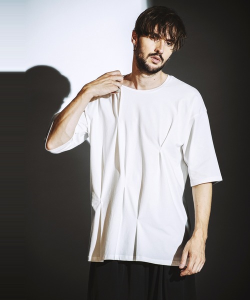 NO ID.（ノーアイディ）の「【NO ID.】Random Tuck Big Pullover / ランダム タック ビッグ プルオーバー（Tシャツ/カットソー・メンズ・ホワイト/ブラック・ONE SIZE）」の17枚目の写真