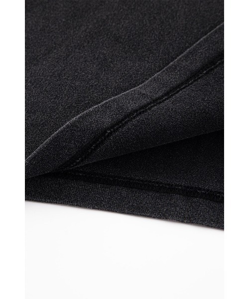 UNKNOWN LONDON（アンノウン・ロンドン）の「Tシャツ｜Outline Cross Rhinestone Tee｜Unknown London（Tシャツ/カットソー・メンズ・ベージュ/ブラック/レッド・SMALL/LARGE/MEDIUM/X-LARGE）」の11枚目の写真