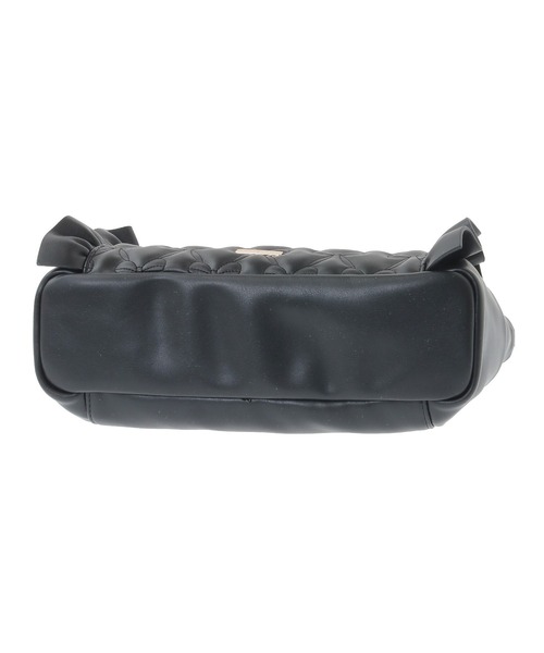 Maison de FLEUR（メゾンドフルール）の「チャーム付きリボンキルティング2Wayトート（トートバッグ・レディース・ブラック/ライトピンク・FREE）」の11枚目の写真