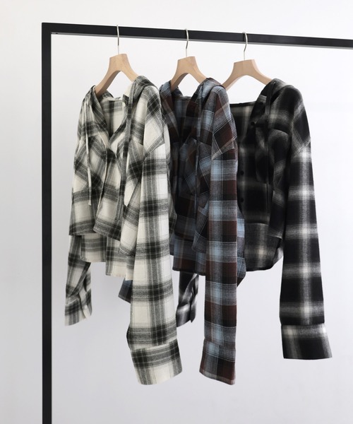 andme(アンドミー)の「ショート丈フーディチェックシャツブラウス(シャツ/ブラウス・レディース・ブラック/オフホワイト/ブラウン・FREE)」の13枚目の写真