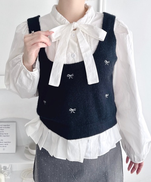 Loueme(ルエム)の「【2点SET】ボウタイブラウス+リボン刺繍ベスト(シャツ/ブラウス・レディース・ブラック/オフホワイト/グレー/ピンク・FREE)」の7枚目の写真