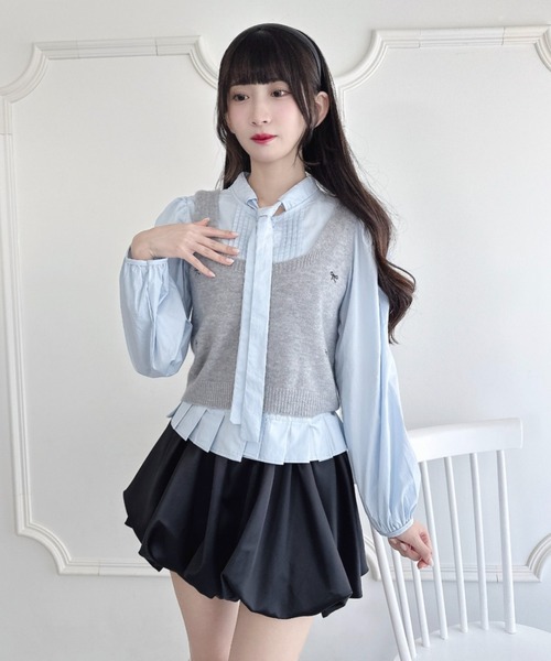 Loueme(ルエム)の「【2点SET】ボウタイブラウス+リボン刺繍ベスト(シャツ/ブラウス・レディース・ブラック/オフホワイト/グレー/ピンク・FREE)」の19枚目の写真