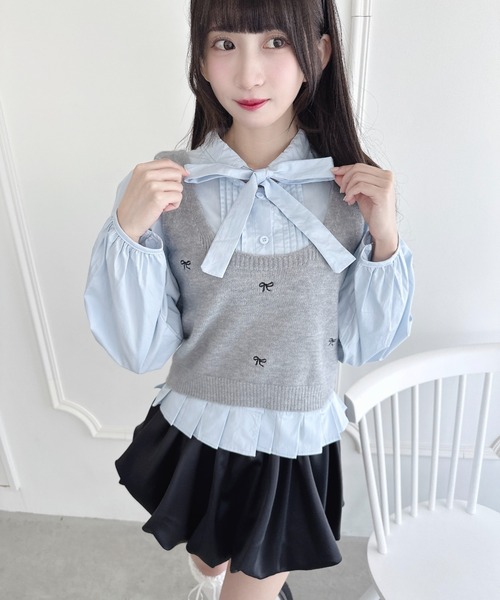 セール】【2点SET】ボウタイブラウス＋リボン刺繍ベスト（シャツ