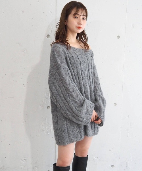 tiptop（ティップトップ）の「シアーケーブルBIGニット（ニット/セーター・レディース・グリーン/チャコールグレー/ブルー/アイボリー・FREE）」の17枚目の写真