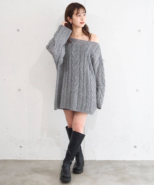 tiptop（ティップトップ）の「シアーケーブルBIGニット（ニット/セーター・レディース・グリーン/チャコールグレー/ブルー/アイボリー・FREE）」の18枚目の写真