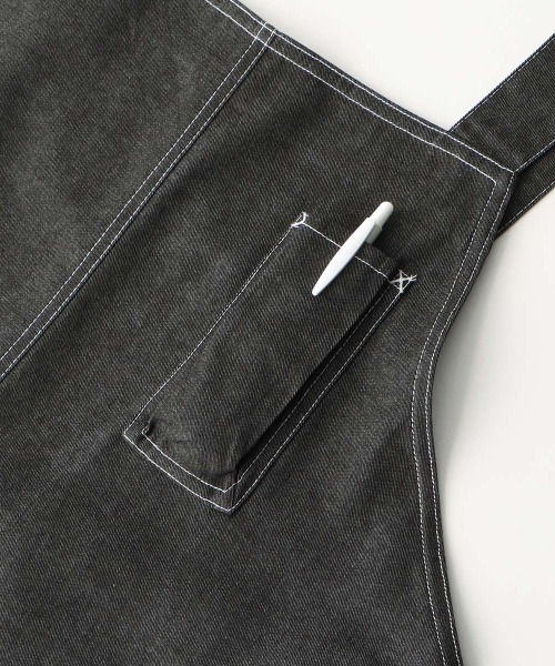 NAIGAI(ナイガイ)の「HOUSE WEAR STUDIO T/Cデニム H型 後ボタン ワークエプロン 70372053(エプロン・メンズ・ブルー/ワインレッド/カーキ・FREE)」の4枚目の写真