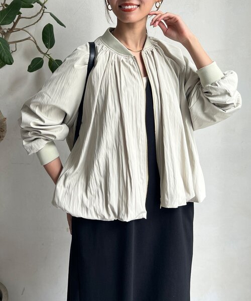 Chez toi（シェトワ）の「バルーンブルゾン（ブルゾン・レディース・ベージュ/ブラック/グレイッシュベージュ・FREE）」の2枚目の写真