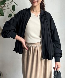 バルーンブルゾン