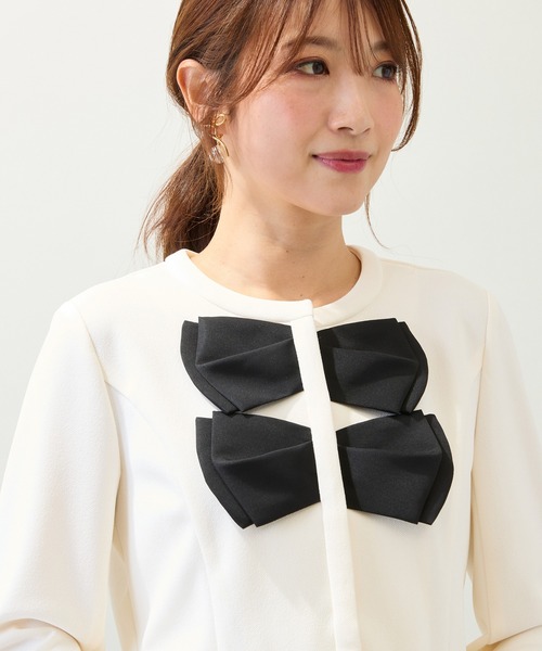 Rose Tiara(ローズティアラ)の「【UVカット】ダブルリボンジャケット(ノーカラージャケット・レディース・ブラック/オフホワイト/ブラウン・42/46/38/40)」の5枚目の写真